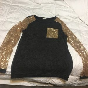 Glitter sleeve shirt